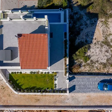 Villa Esquel - Beachfront, Heated Pool *
